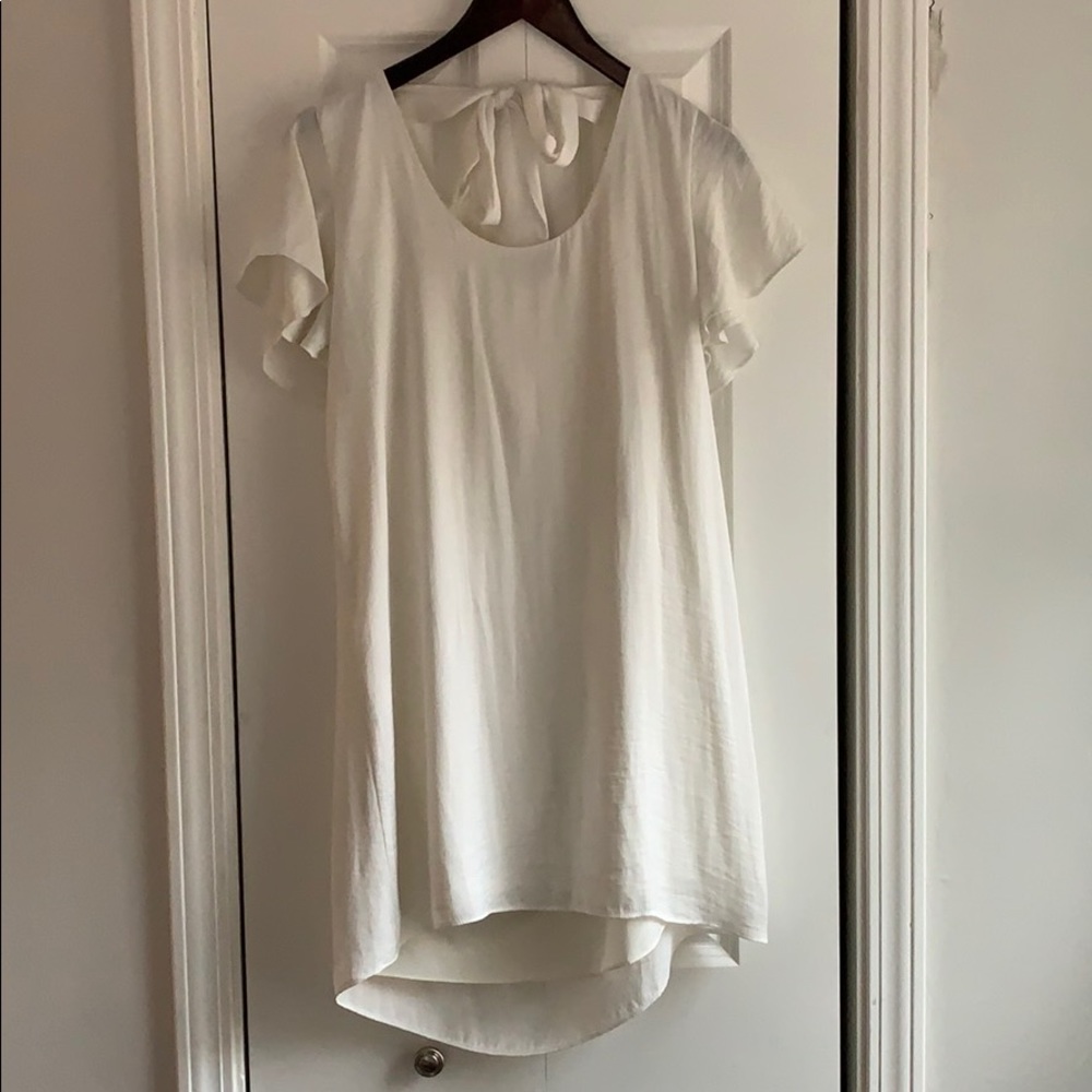 Flutter sleeve sun dress